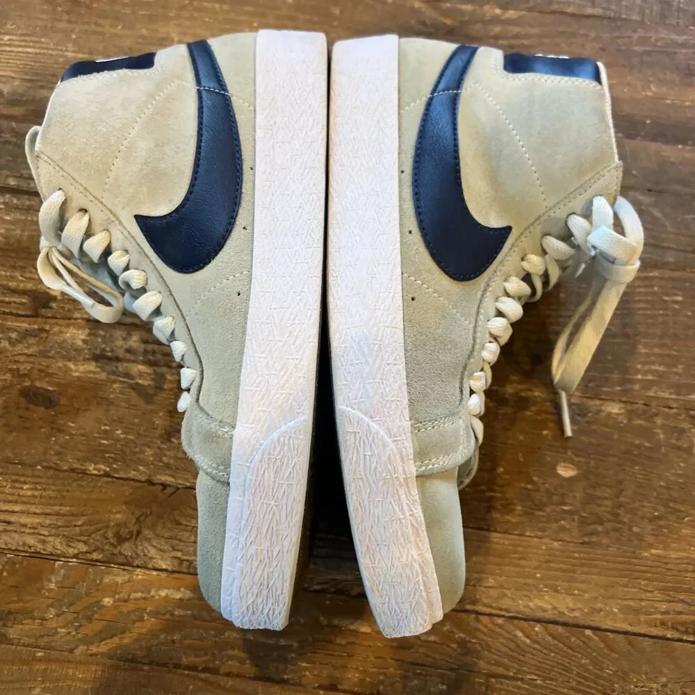 Nike SB Zoom Blazer Mid Mint Barley Green 864349-303 Men’s Size 5.5 EUC